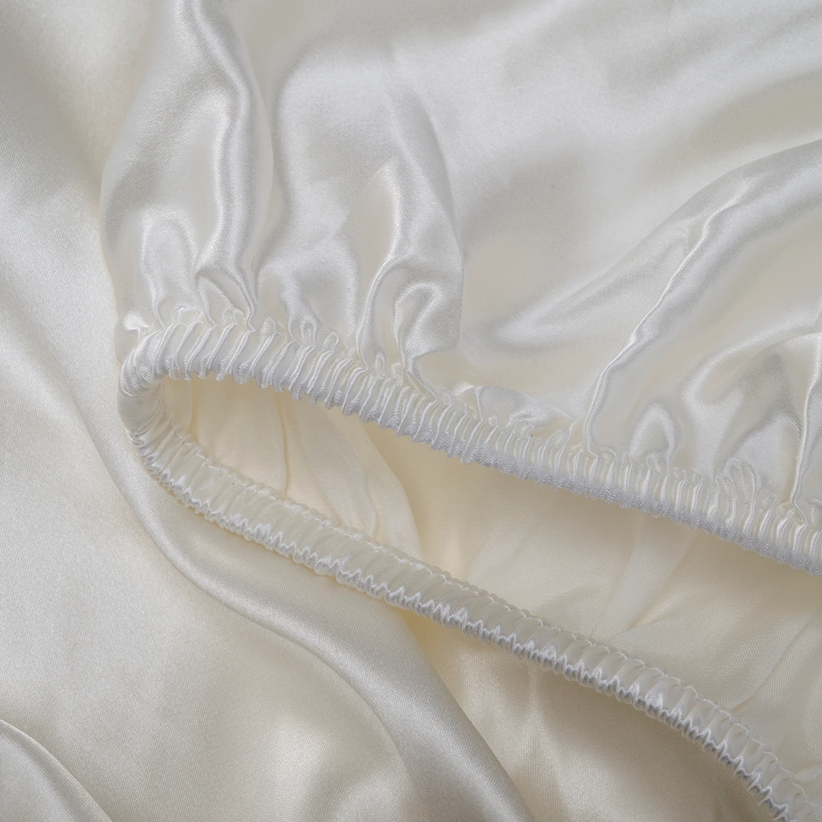 Drap housse en soie